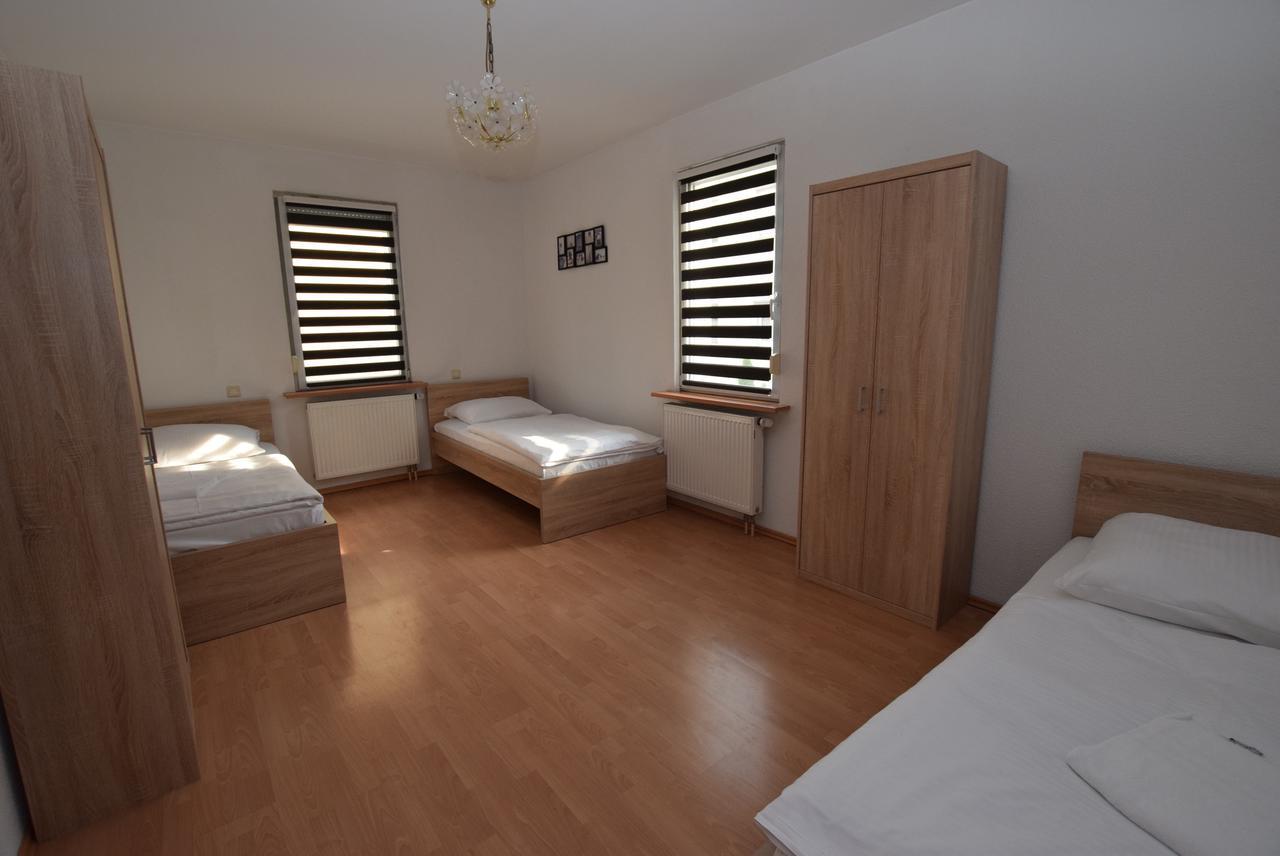 Apartment Stuttgart Suedheim 外观 照片